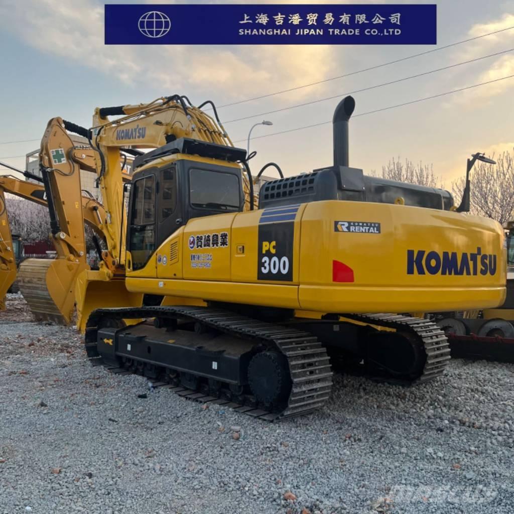 Komatsu PC 300 Crawler excavators