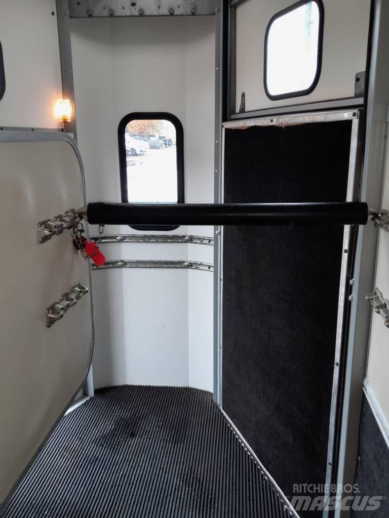 Ifor Williams HB 506 Animal transport trailers