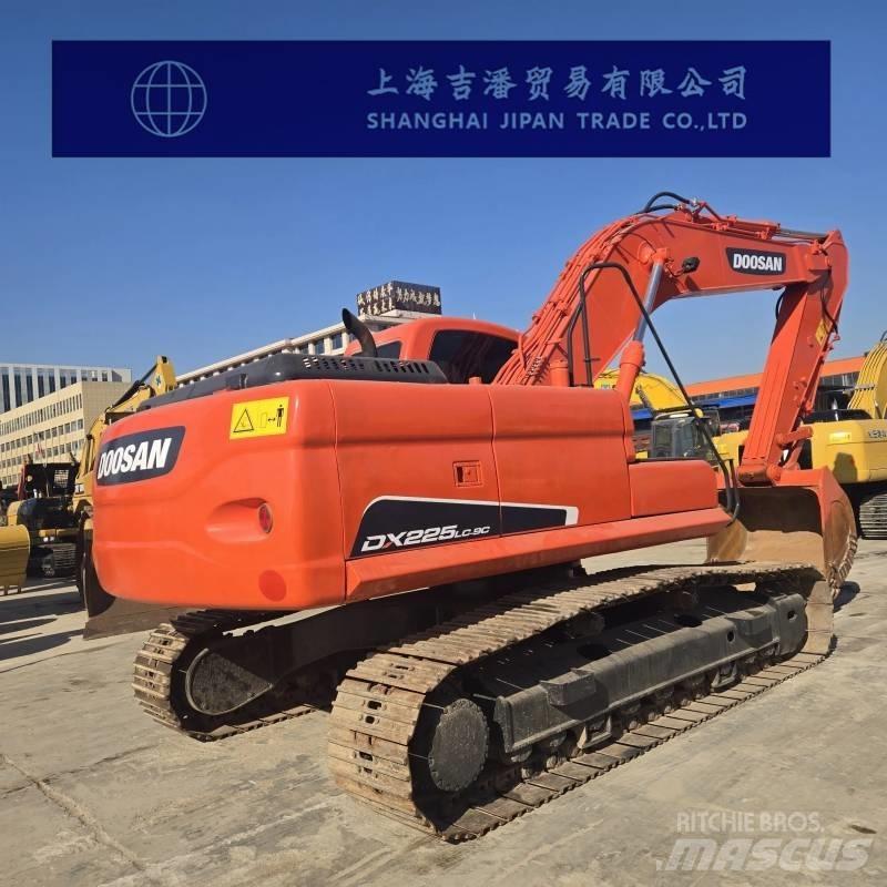 Doosan DX 225 RB Crawler excavators