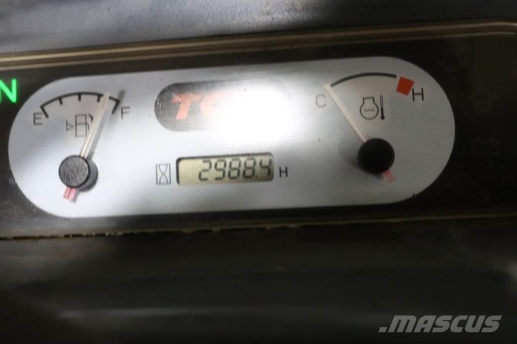TCM FD50T2 Diesel trucks