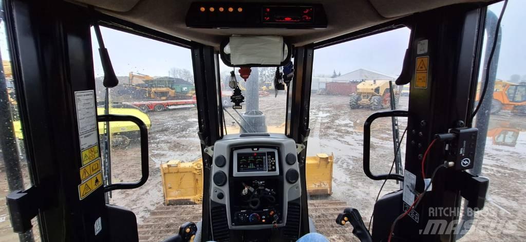 CAT D 6 N Crawler dozers