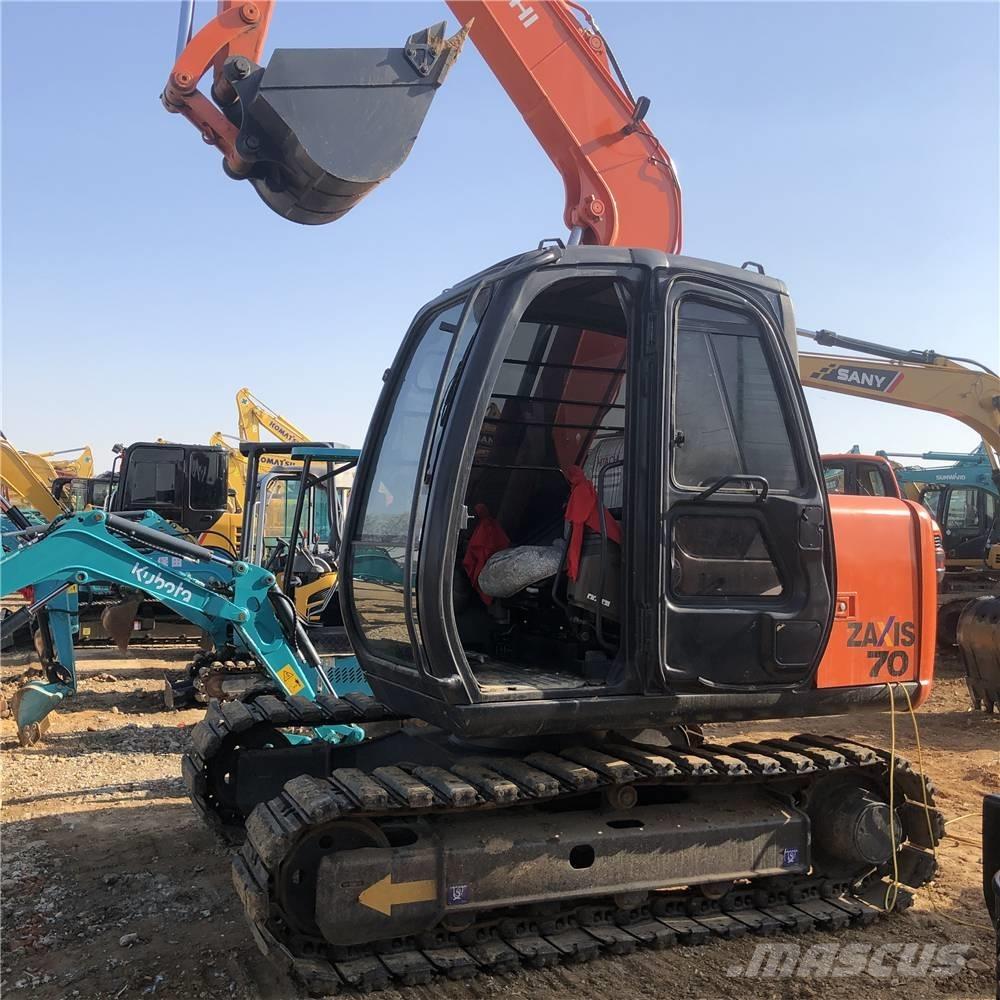 Hitachi ZX70-5A Midi excavators  7t - 12t