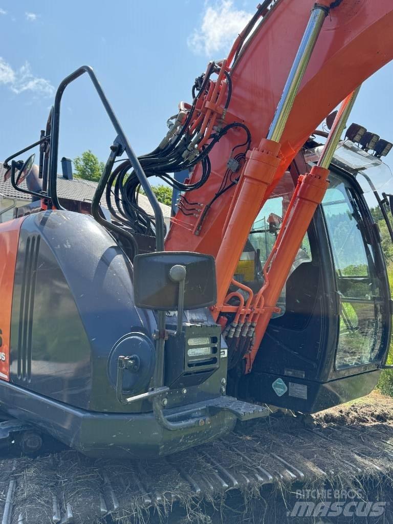 Hitachi ZX135USBL-6 Crawler excavators