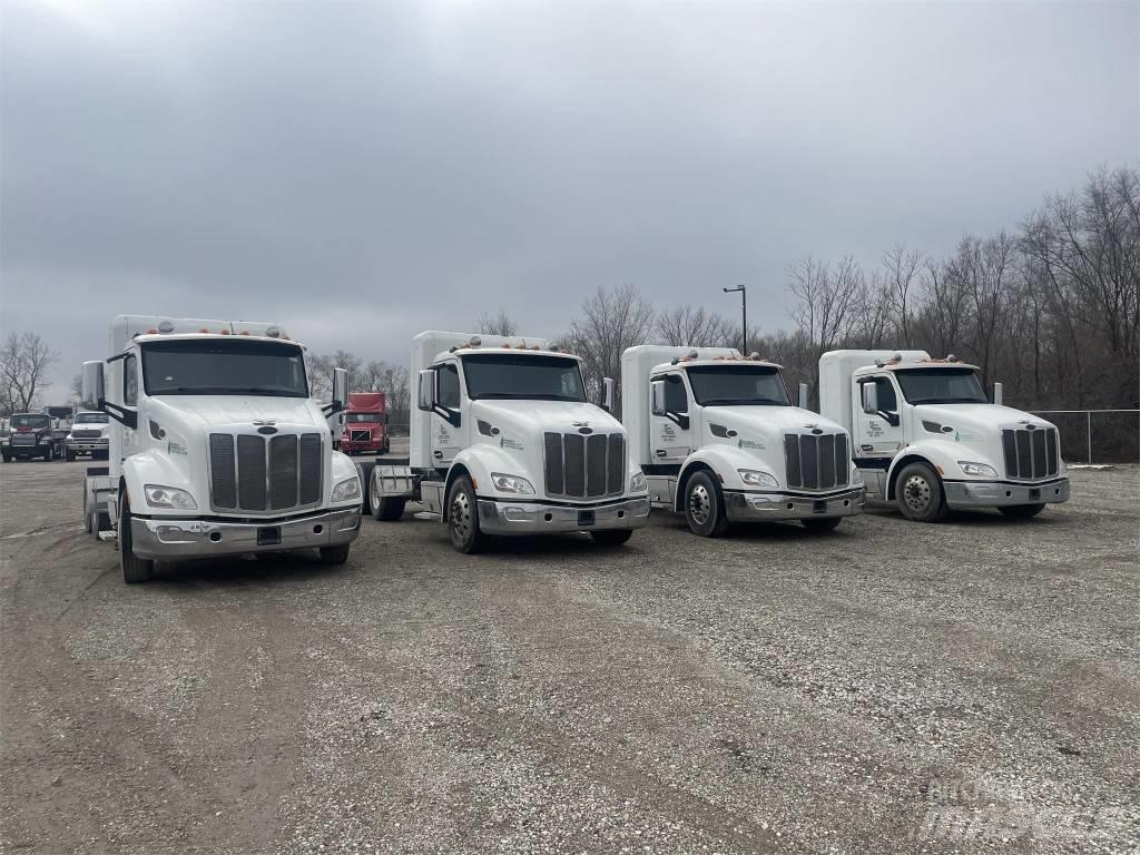 Peterbilt 579 Tractor Units