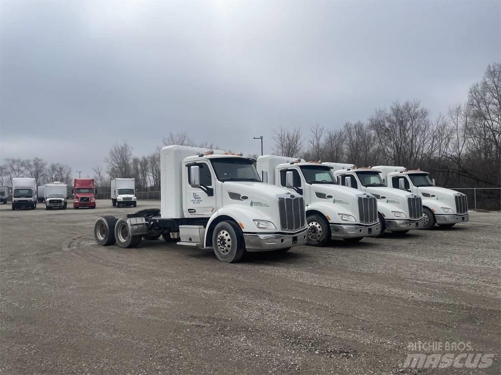 Peterbilt 579 Tractor Units