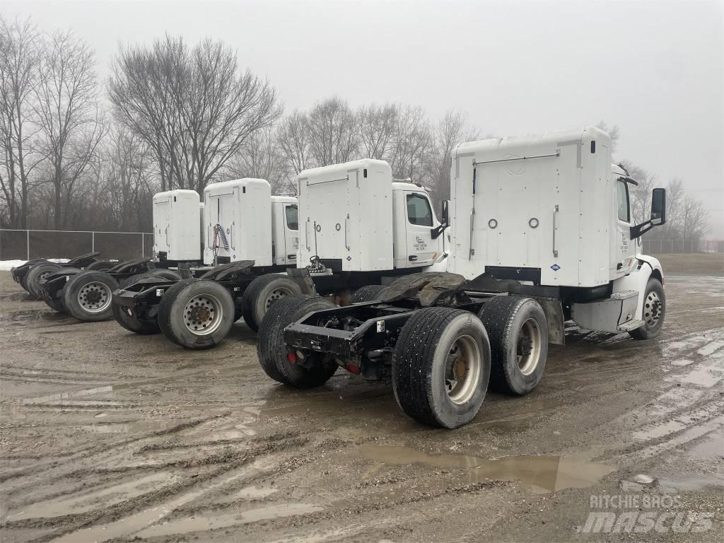 Peterbilt 579 Tractor Units