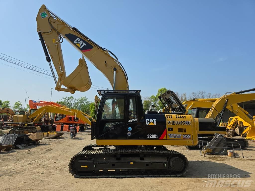 CAT 320 D 2 Midi excavators  7t - 12t