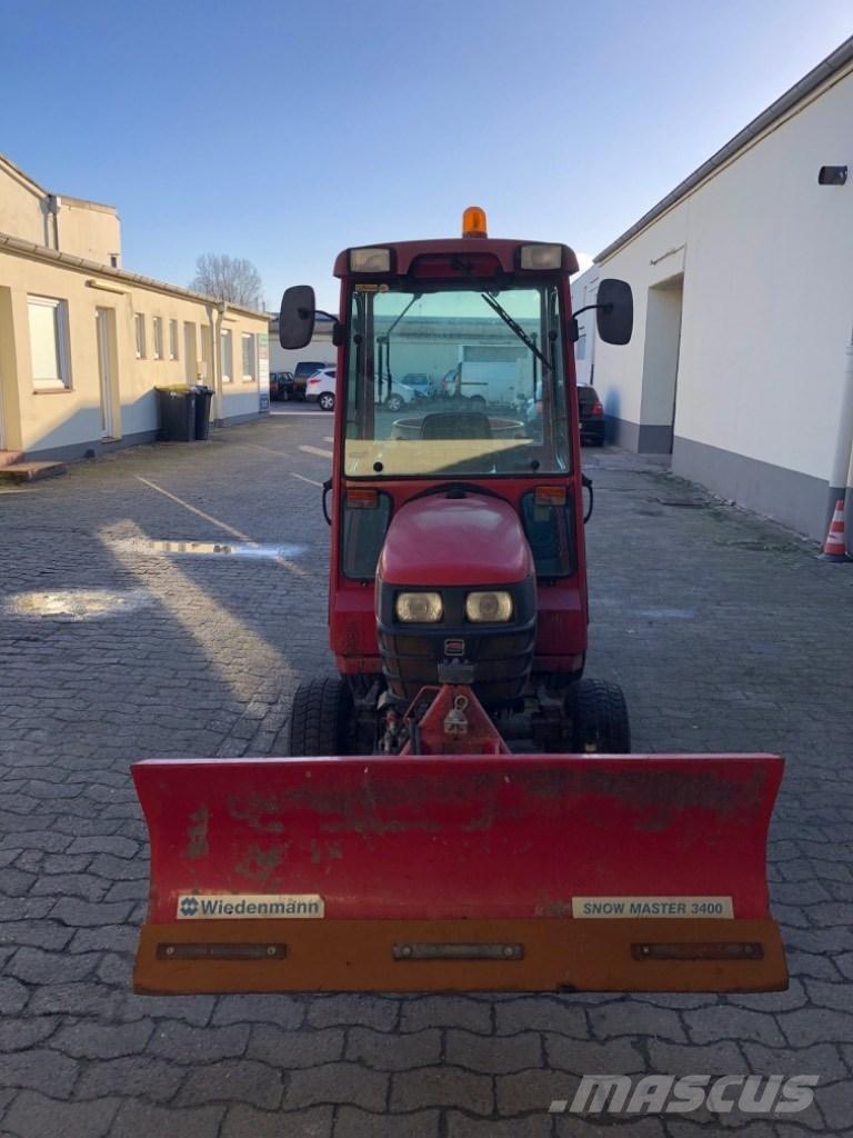 Shibaura ST 324 HST Compact tractors