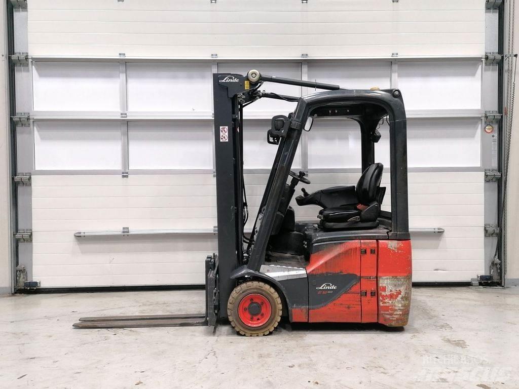 Linde E12-02 Electric forklift trucks