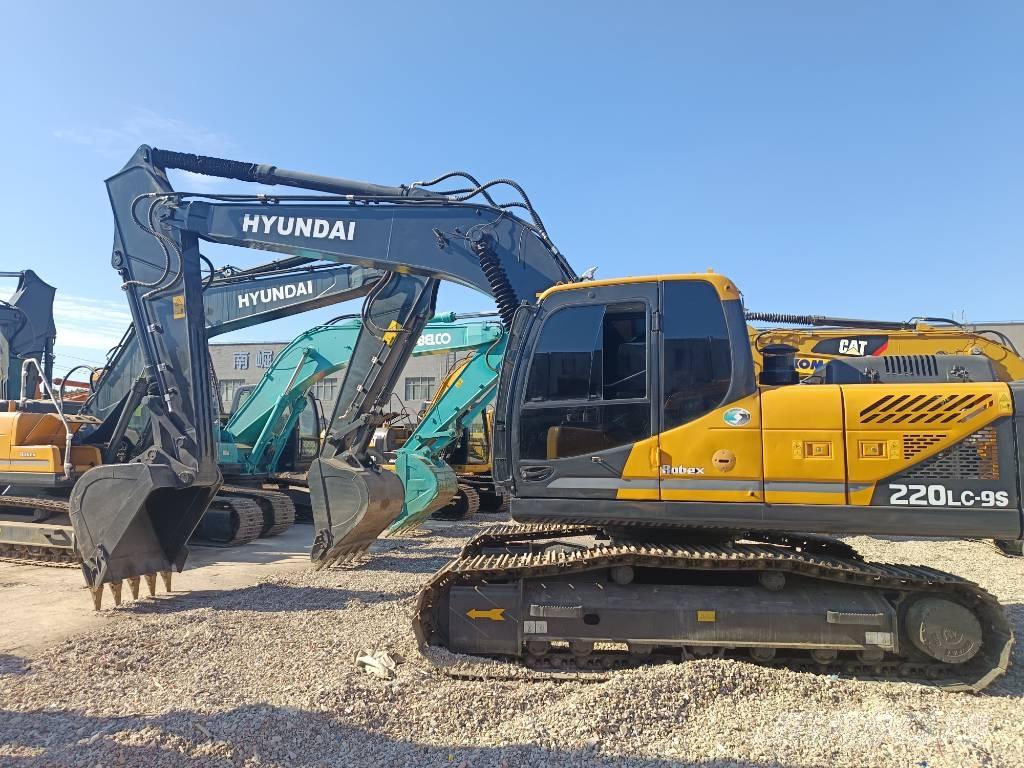 Hyundai 220LC-9s Crawler excavators