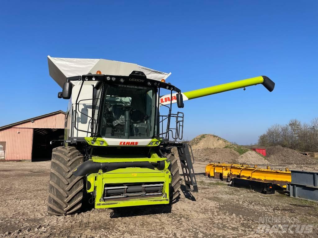 CLAAS Lexion 6800 Combine harvesters