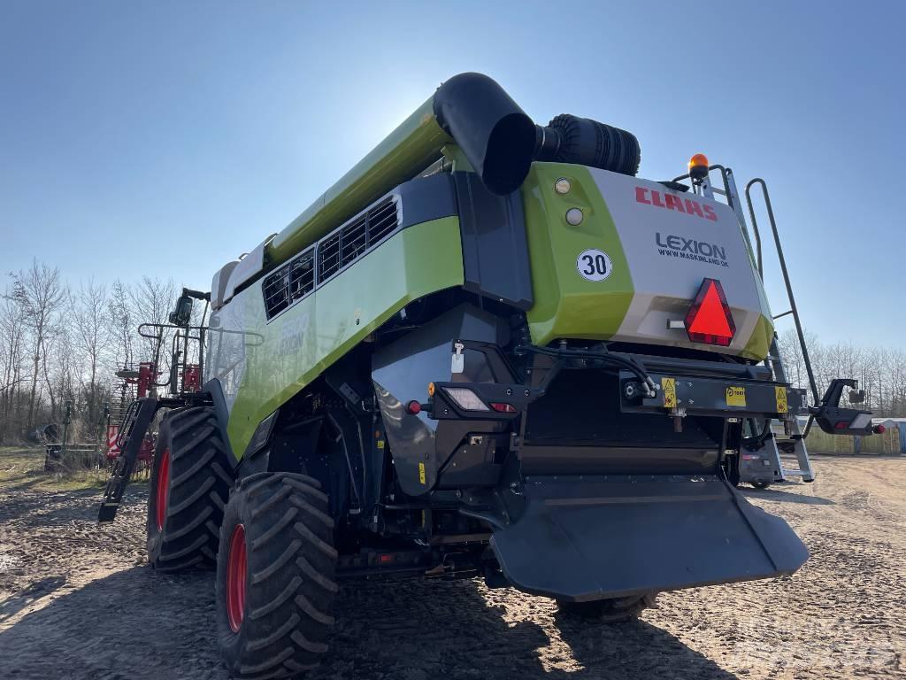 CLAAS Lexion 6800 Combine harvesters