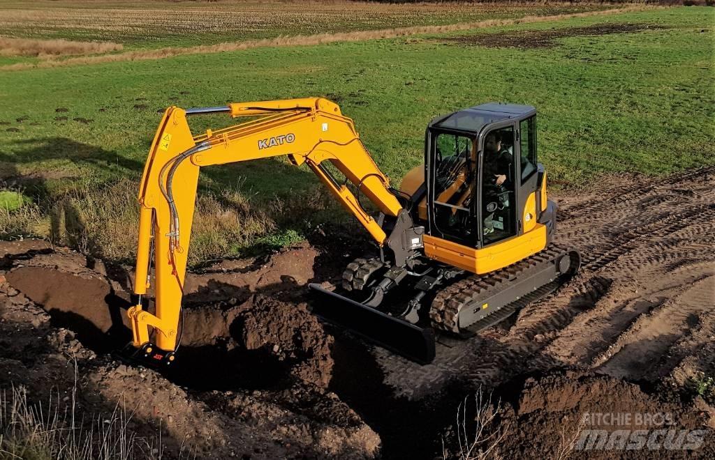 Kato 85V5 Midi excavators  7t - 12t