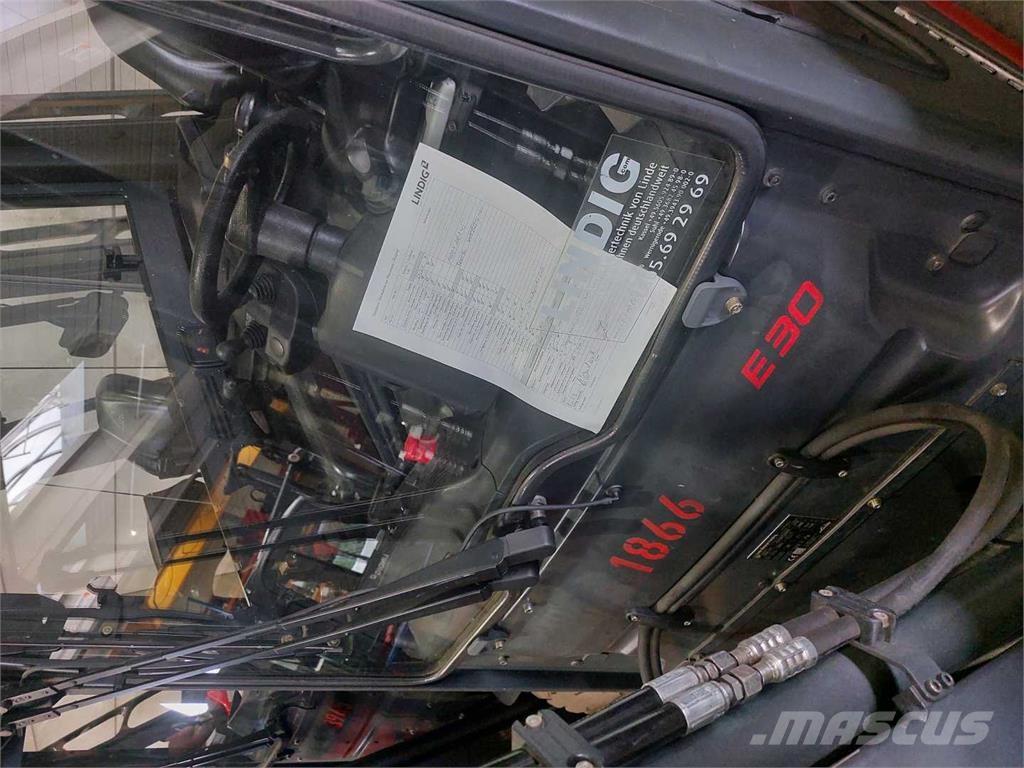 Linde E30L Electric forklift trucks