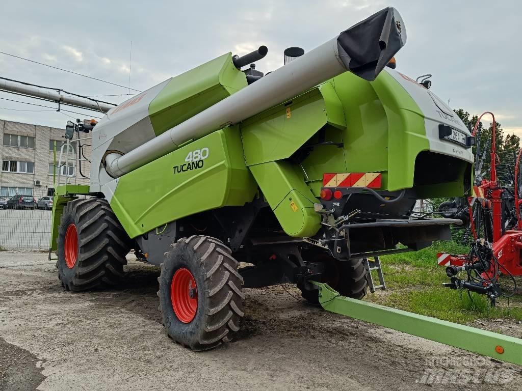 CLAAS Tucano 480 Combine harvesters