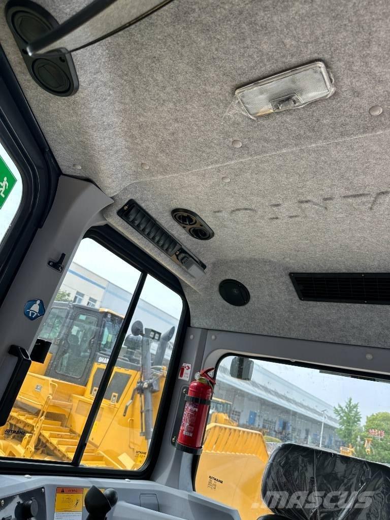 Shantui DH17 Crawler dozers