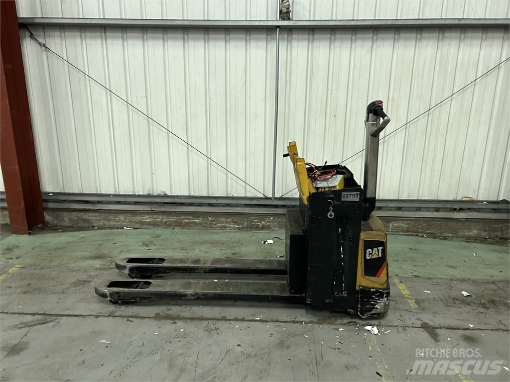 CAT NPP20N2 Low lifter