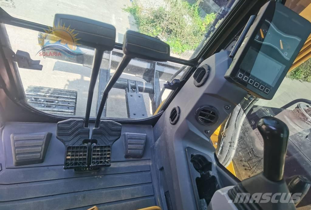CAT 306 Mini excavators < 7t (Mini diggers)