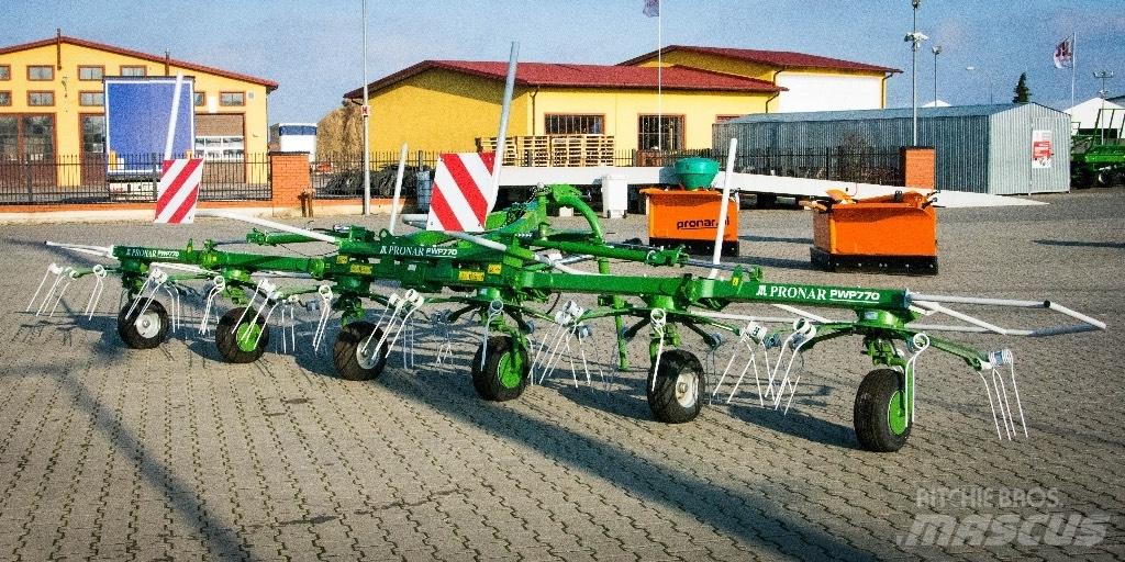 Pronar PWP770 Rakes and tedders