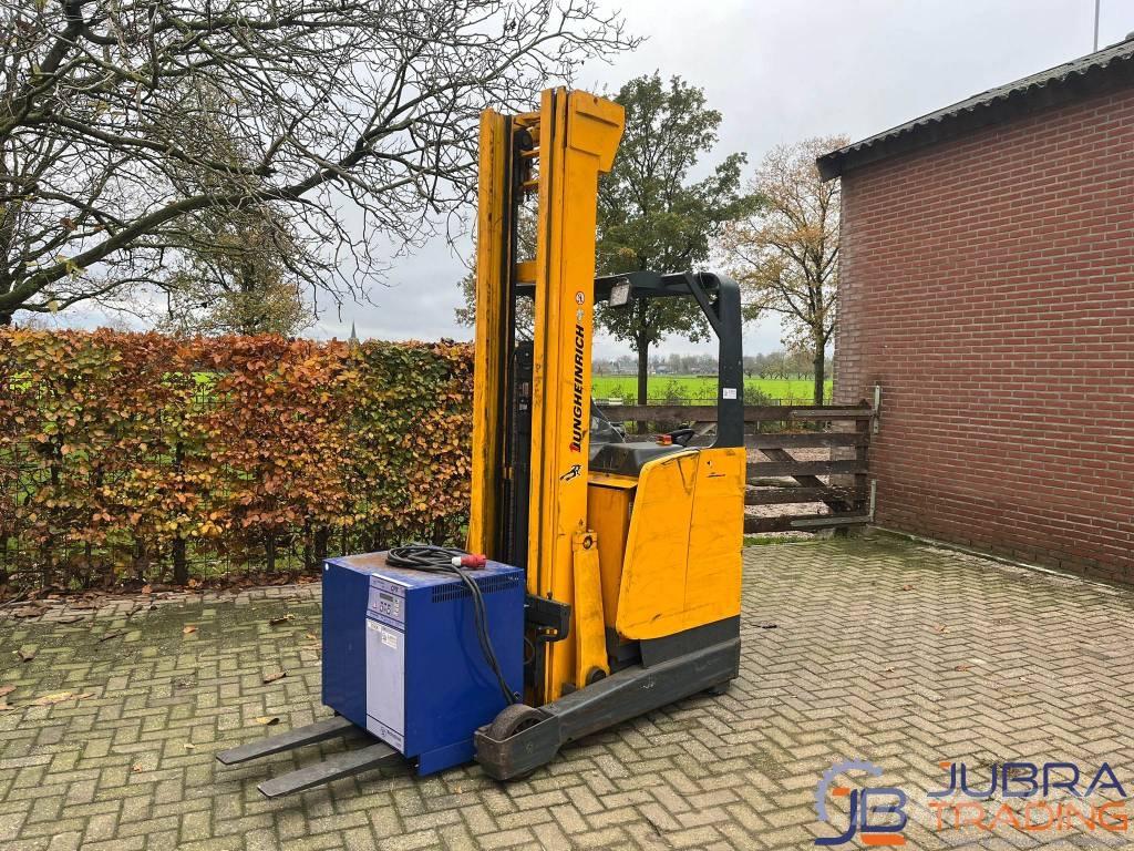 Jungheinrich ETV 214 Reach trucks