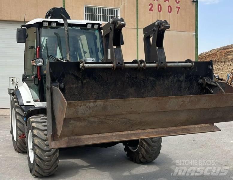 Hidromek HMK 102 B Backhoe loaders