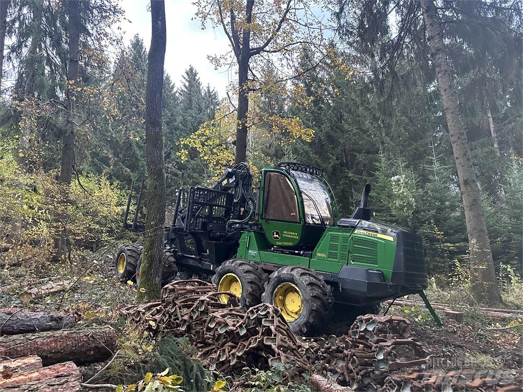 John Deere 1510G Forwarders