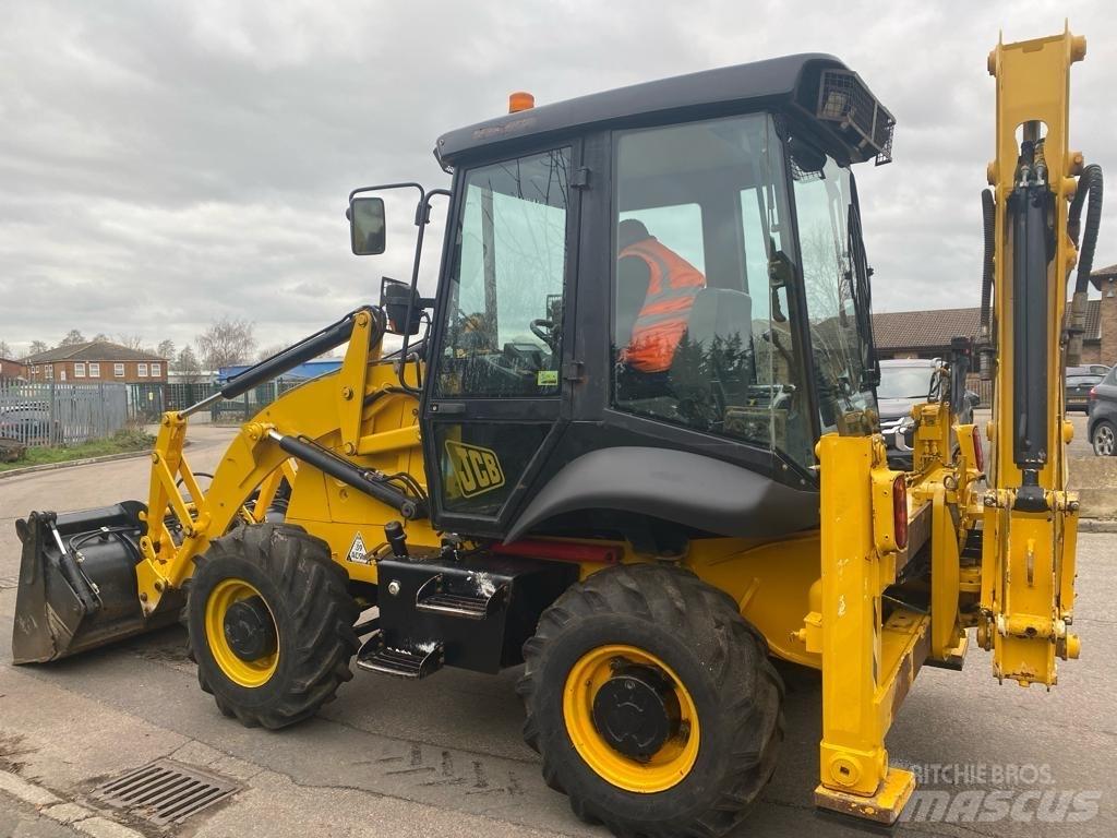 JCB 2 CX Backhoe loaders