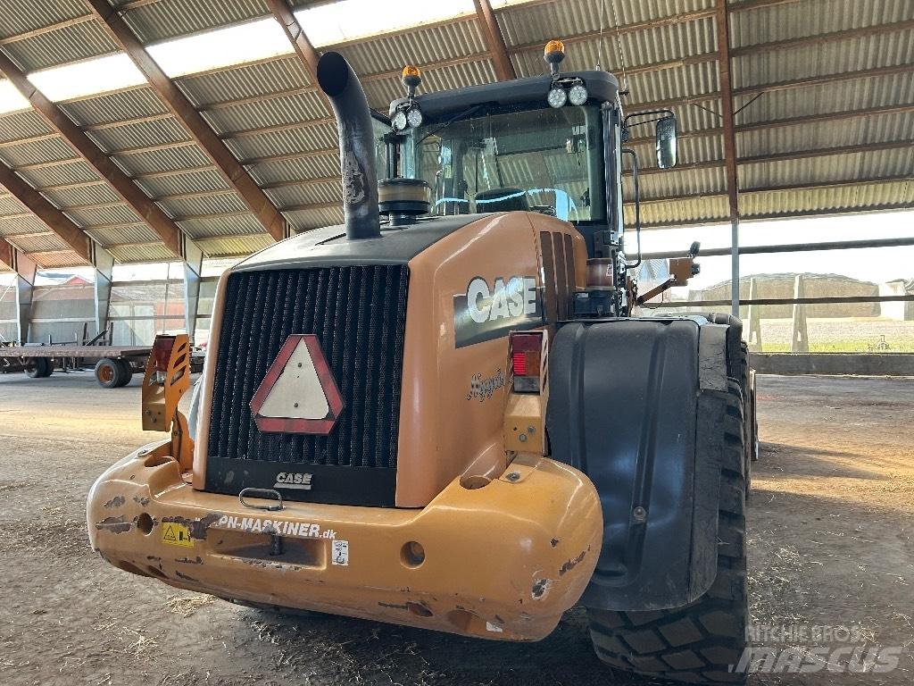 CASE 821 E Wheel loaders