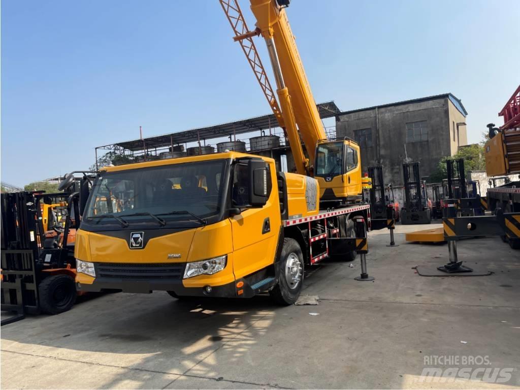 XCMG XCT25 Ton All terrain cranes