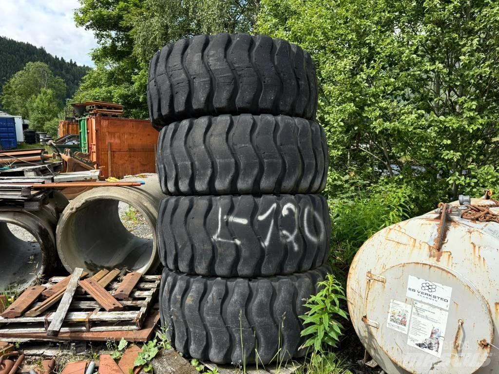Goodyear 23,5R25 Tyres, wheels and rims
