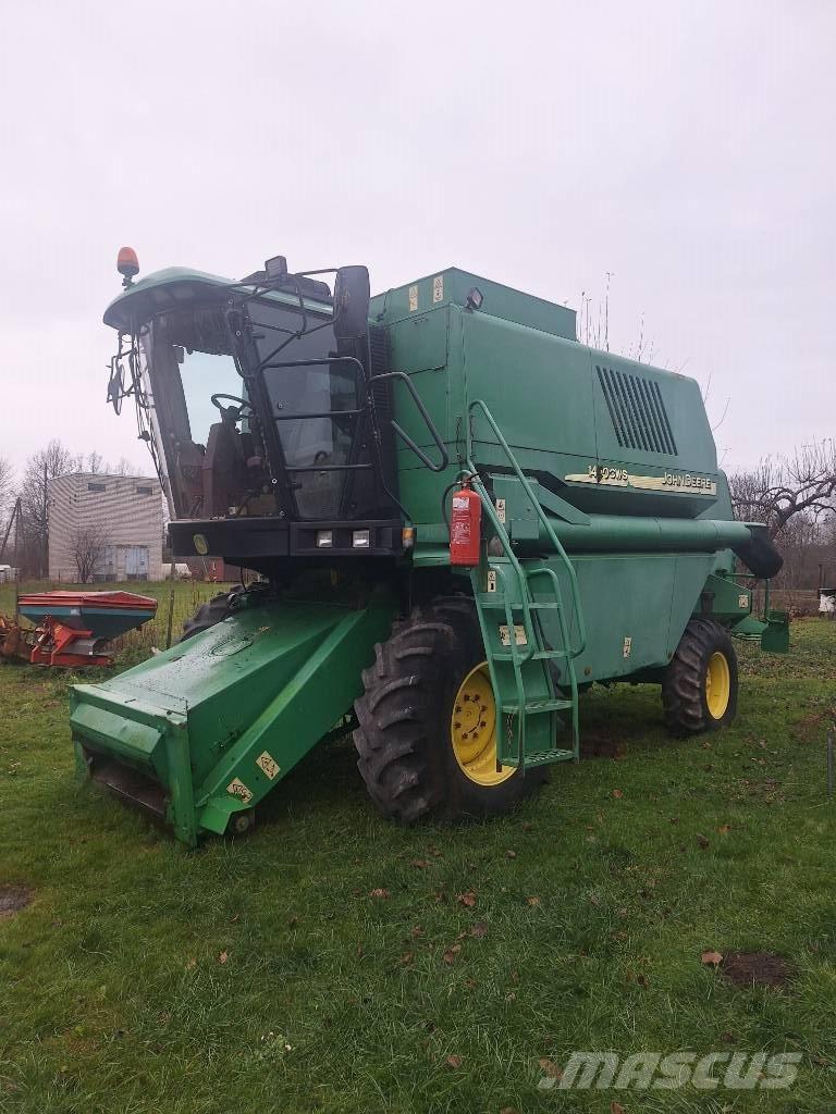 John Deere 1450 CWS Combine harvesters