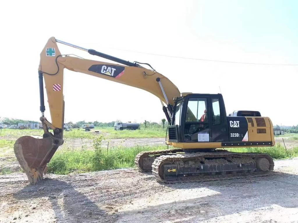 CAT 320 Crawler excavators