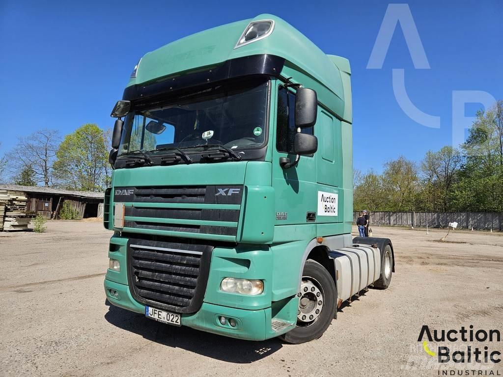 DAF XF105.460 Tractor Units