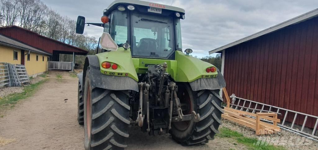 CLAAS Arion 510 Tractors