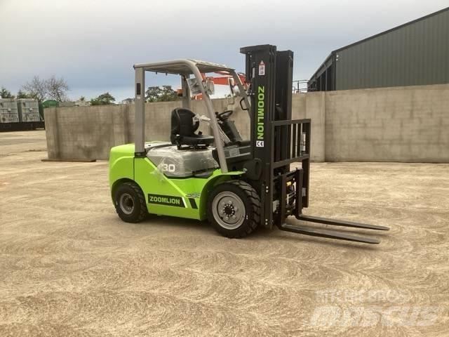 Zoomlion FD30 Diesel trucks