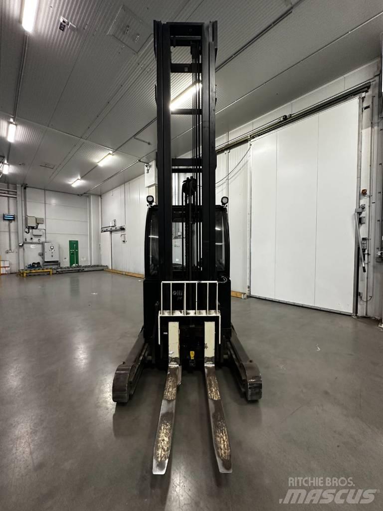 Yale MR 16 H Reach trucks