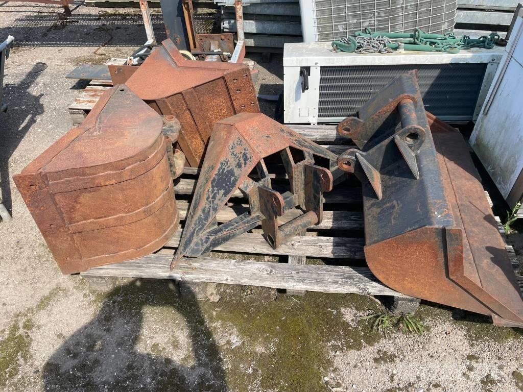 CAT 236 Skid steer loaders