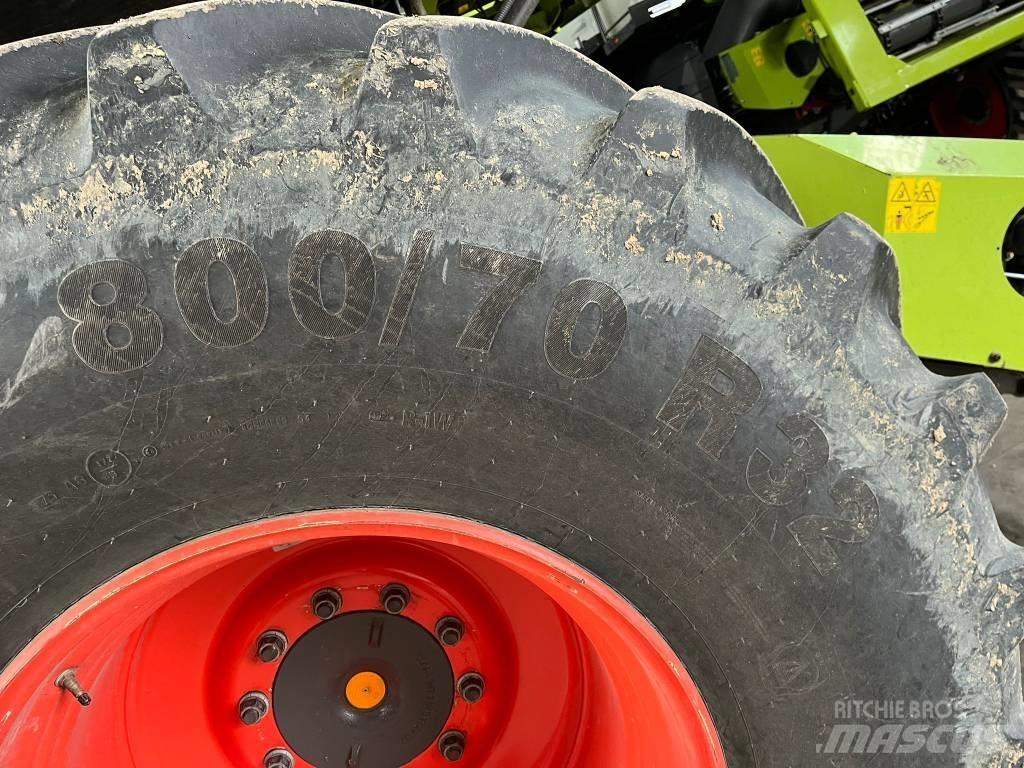 CLAAS Lexion 760 Combine harvesters