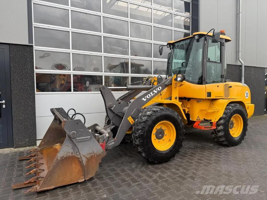 Volvo L30G Wheel loaders
