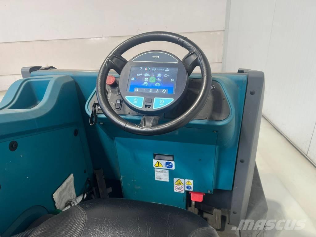 Tennant M17 Sweepers