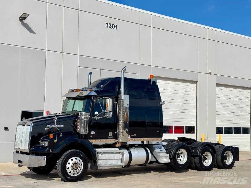 Western Star 4900 SB Tractor Units