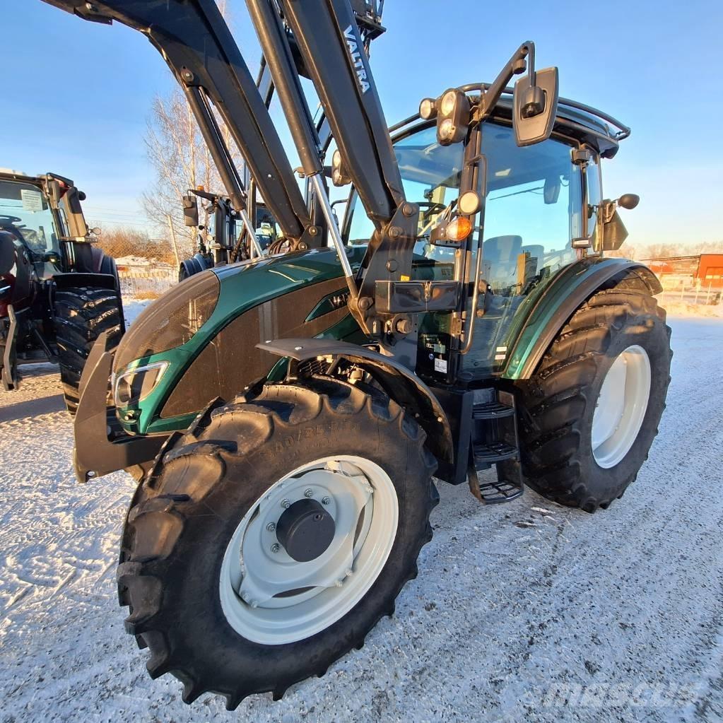 Valtra A114 MH4+L Tractors