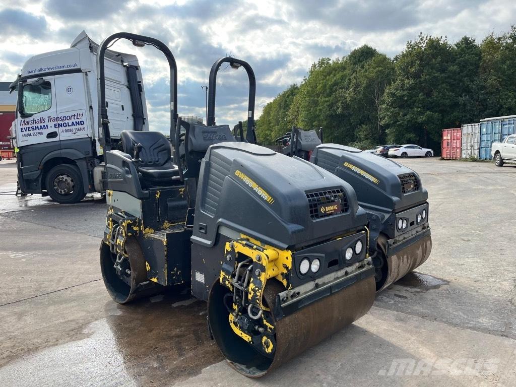 Bomag BW 100 AD M-5 Twin drum rollers