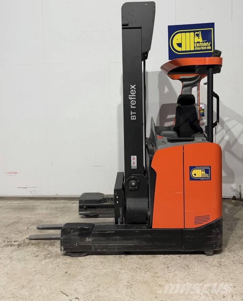 BT truck RRE 200HE Reach trucks