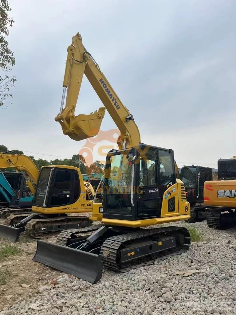 Komatsu PC 70 Midi excavators  7t - 12t