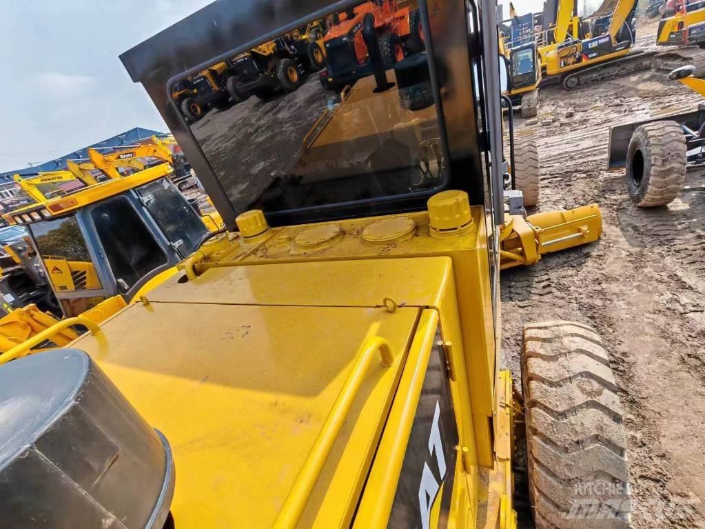 CAT 140 H Graders