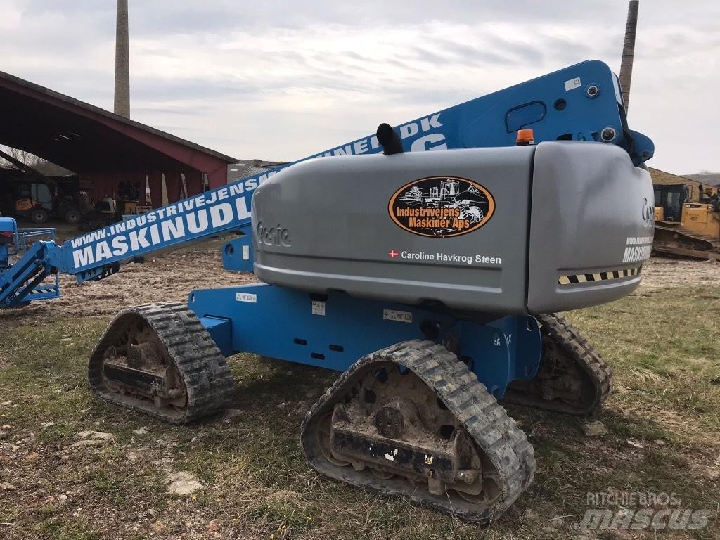 Genie S 65 Trax Telescopic boom lifts