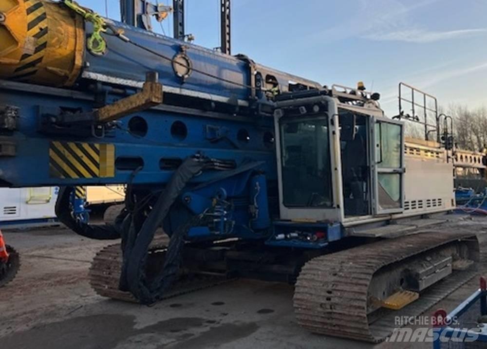Junttan PMx22 Piling rigs