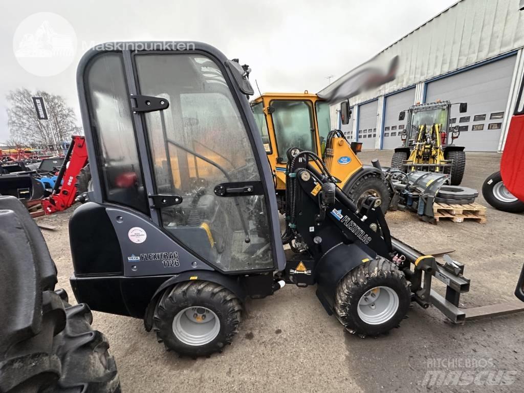 Flexitrac 810 / 1126 Skid steer loaders