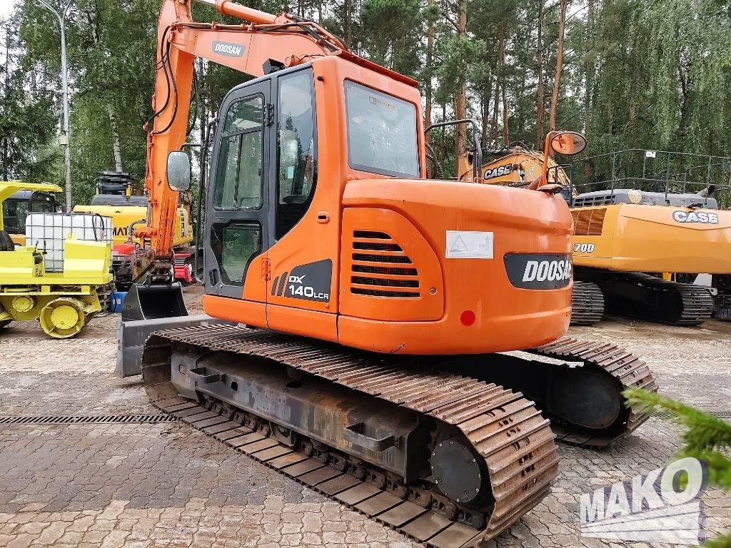 Doosan DX 140 LCR Crawler excavators